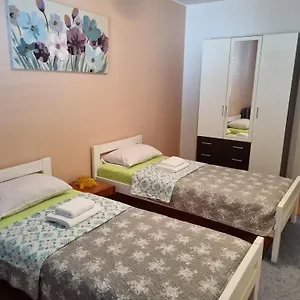 Apartment Pero