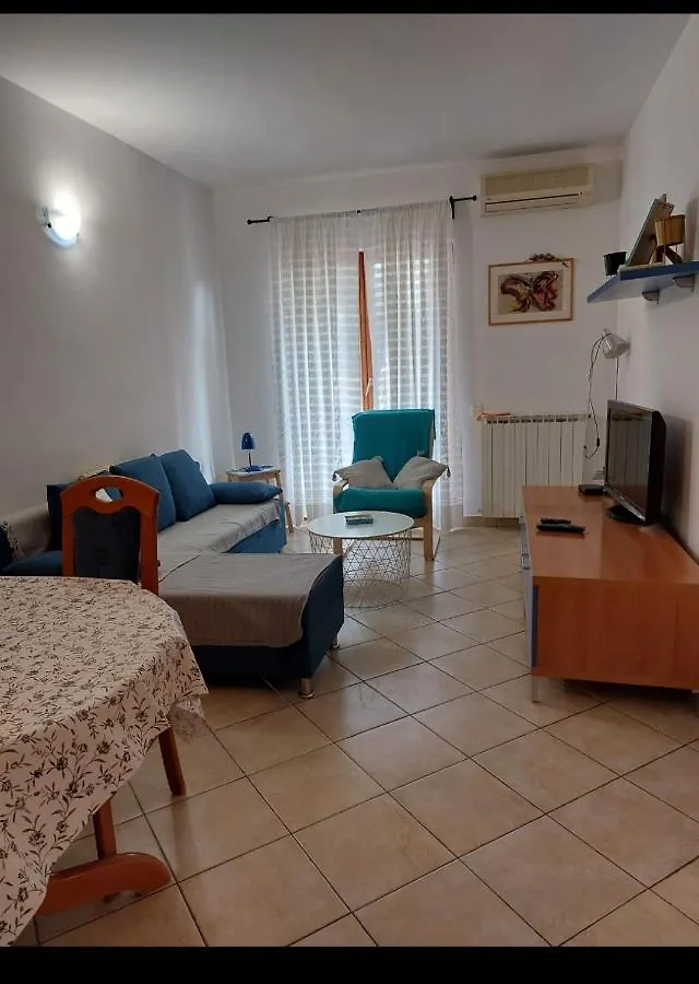 Apartments Graciela location